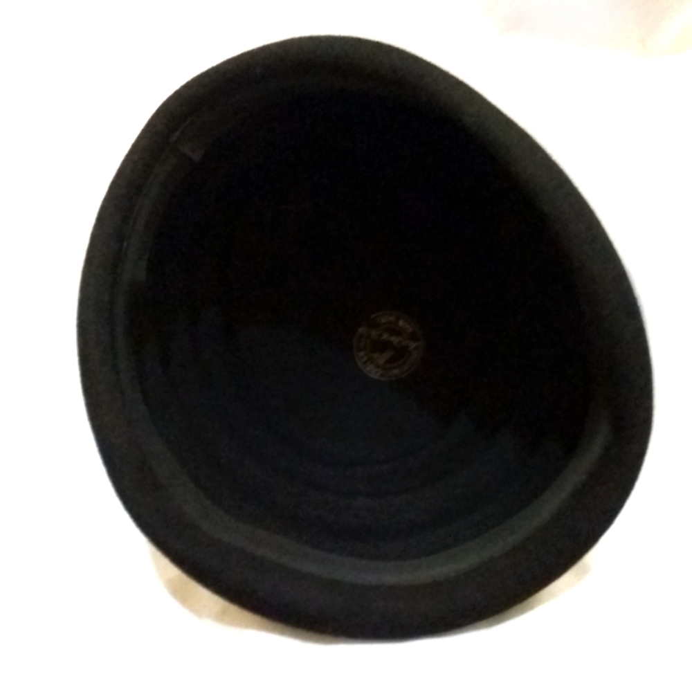 Vintage 60s Fairfield Felts Black Beehive Hat Rhinestone Accents - Picture 10 of 10